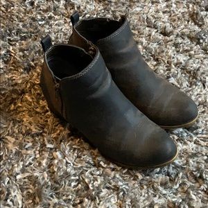 SUPER CUTE BOOTIES WORN ONCE